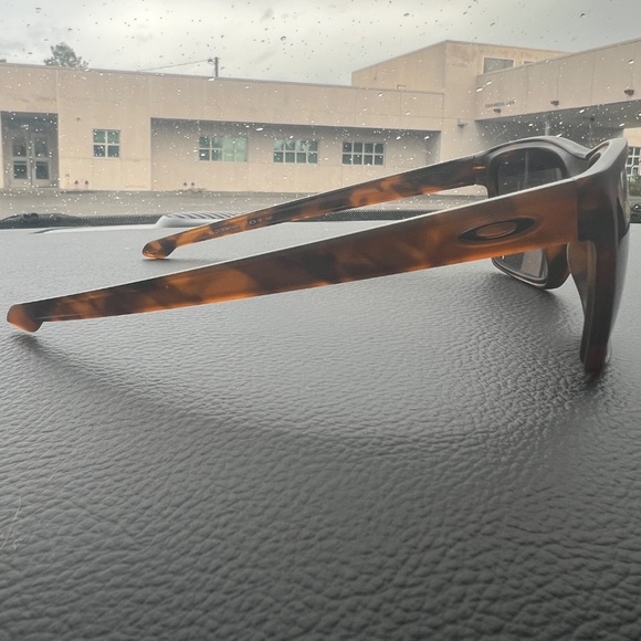 Oakley Sliver sunglasses main image 5